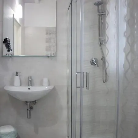 Matteosky Bed and Breakfast Βιέστε